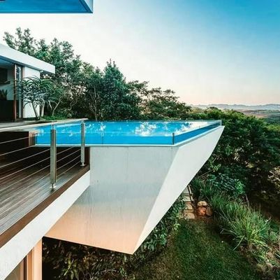 A demanda do cliente é de crianças plásticas piscinas de verão para a ligação familiar
