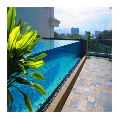 Alta dureza da superfície Massagem acrílica Piscina Spa ao ar livre dentro do seu orçamento