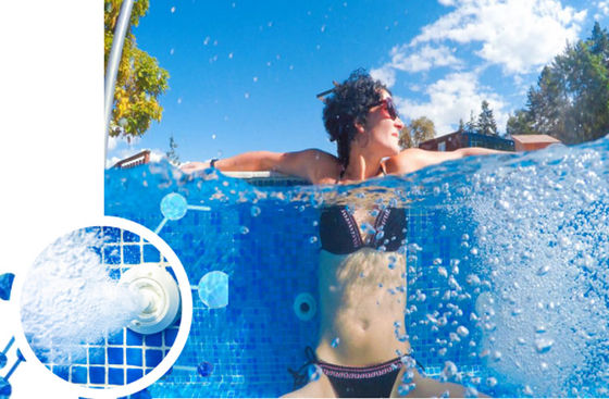 Piscina de luxo acima do solo Fibra de vidro Infinito transparente com placas de madeira