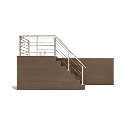 Piscina pré-fabricada no quintal com design infinito e bomba de ar