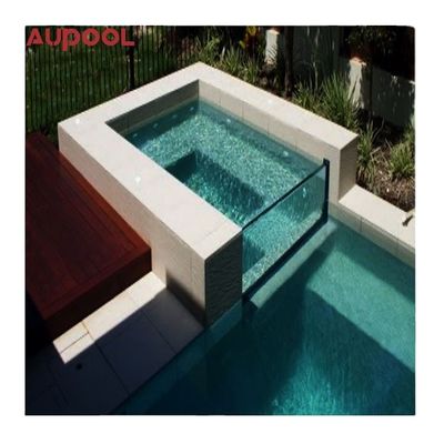 Casa pré-fabricada de luxo com piscina mobiliada e design personalizável