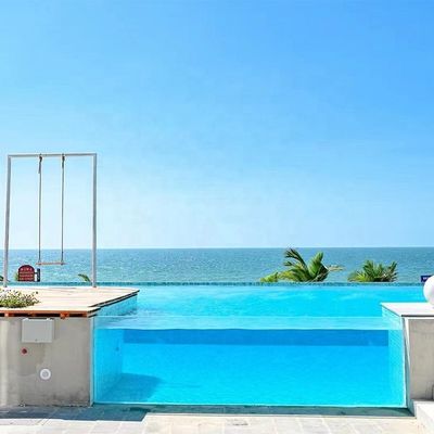 Piscina de acrílico transparente e versátil para a família